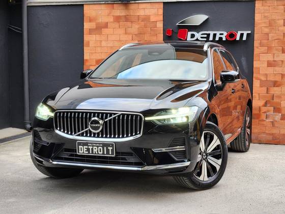 VOLVO XC60 2.0 T8 RECHARGE PLUS AWD GEARTRONIC